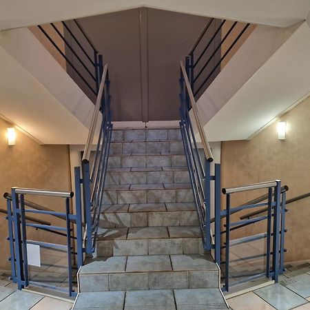 Comfortable Duplex En Residence Securisee Proche Metro Toulouse Extérieur photo